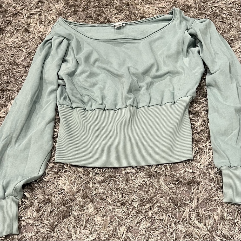 Beautiful, flattering women’s top by VENUS